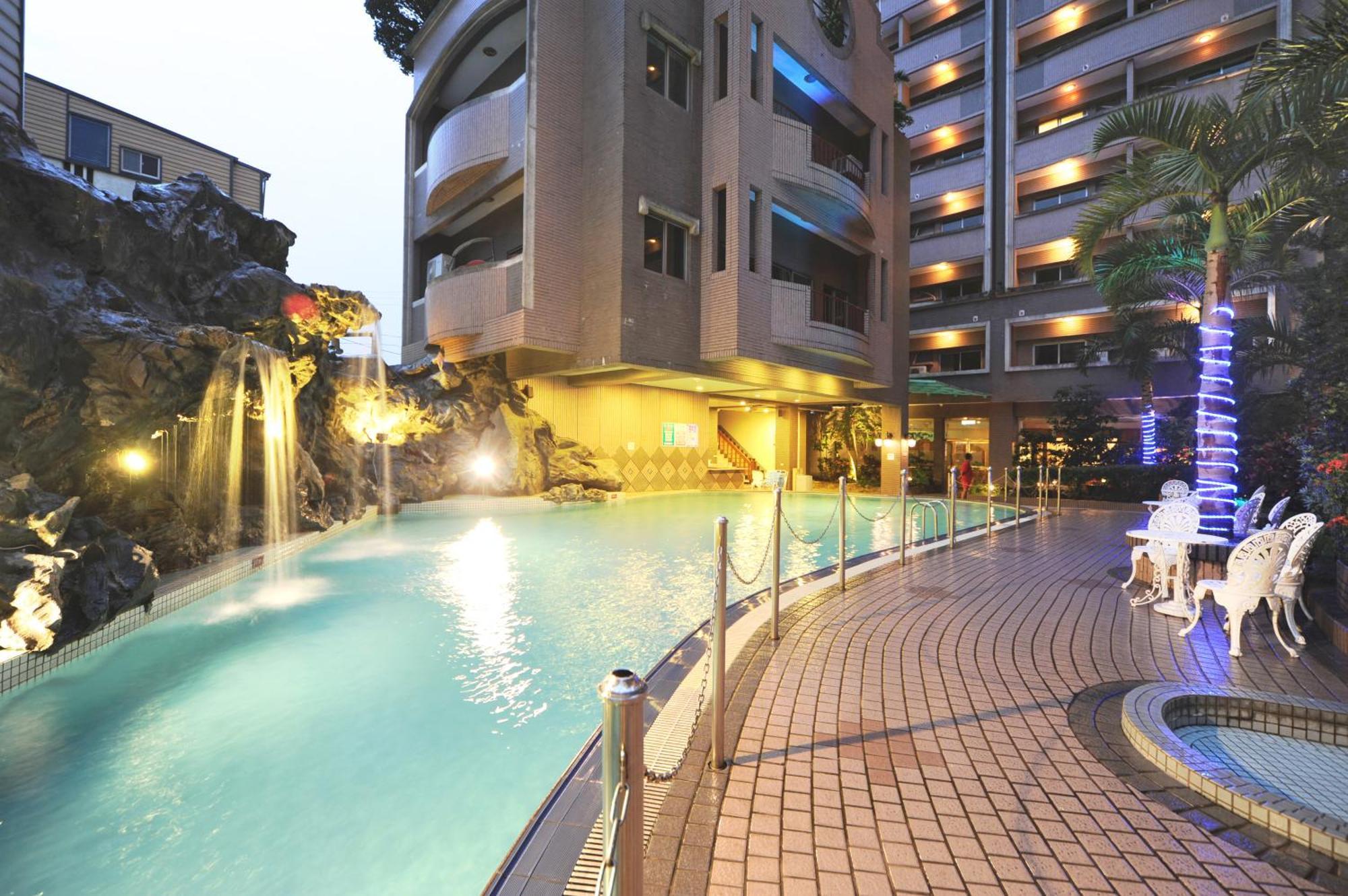 Kenting Holiday Hotel Heng-ch'un Exterior foto