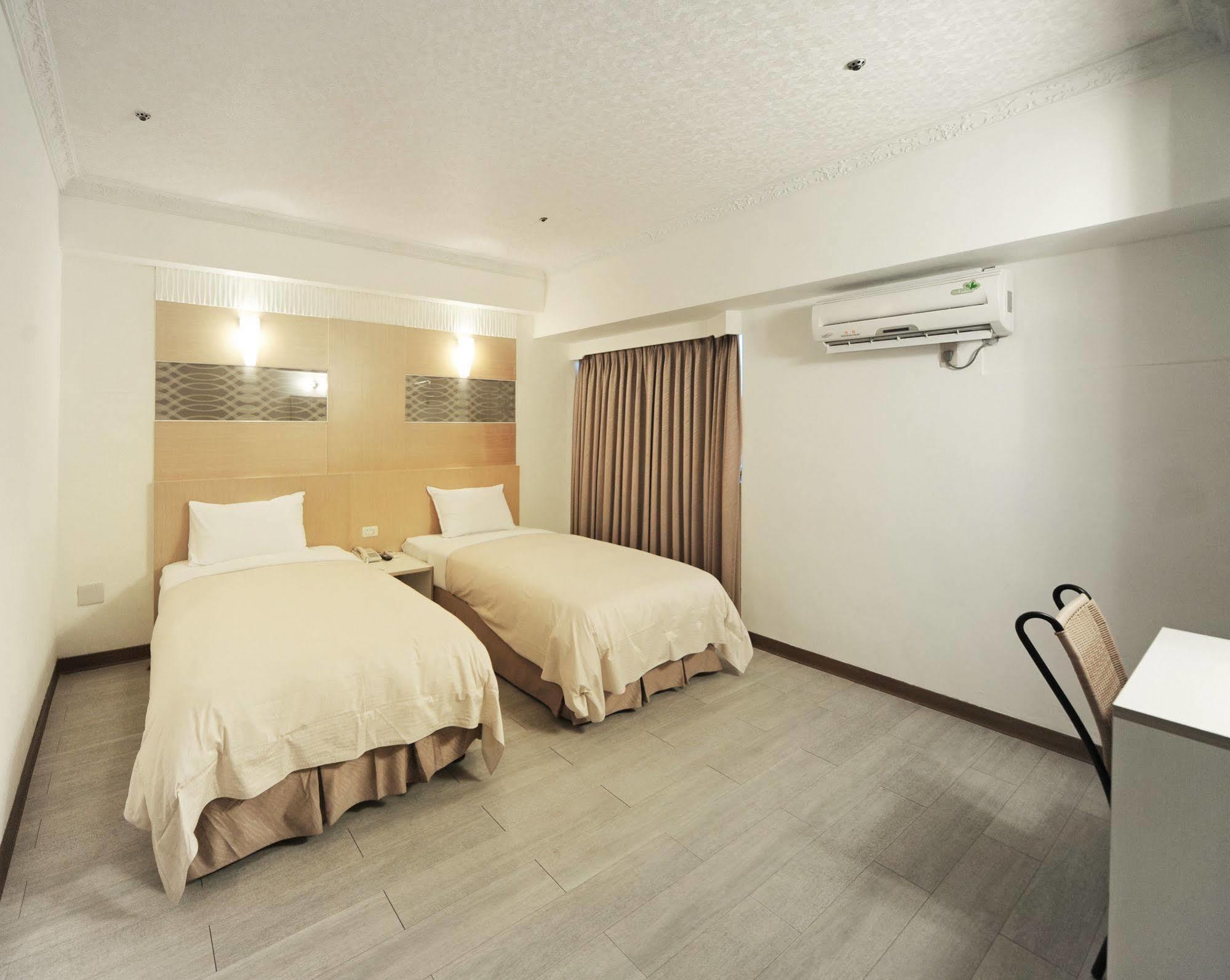 Kenting Holiday Hotel Heng-ch'un Exterior foto