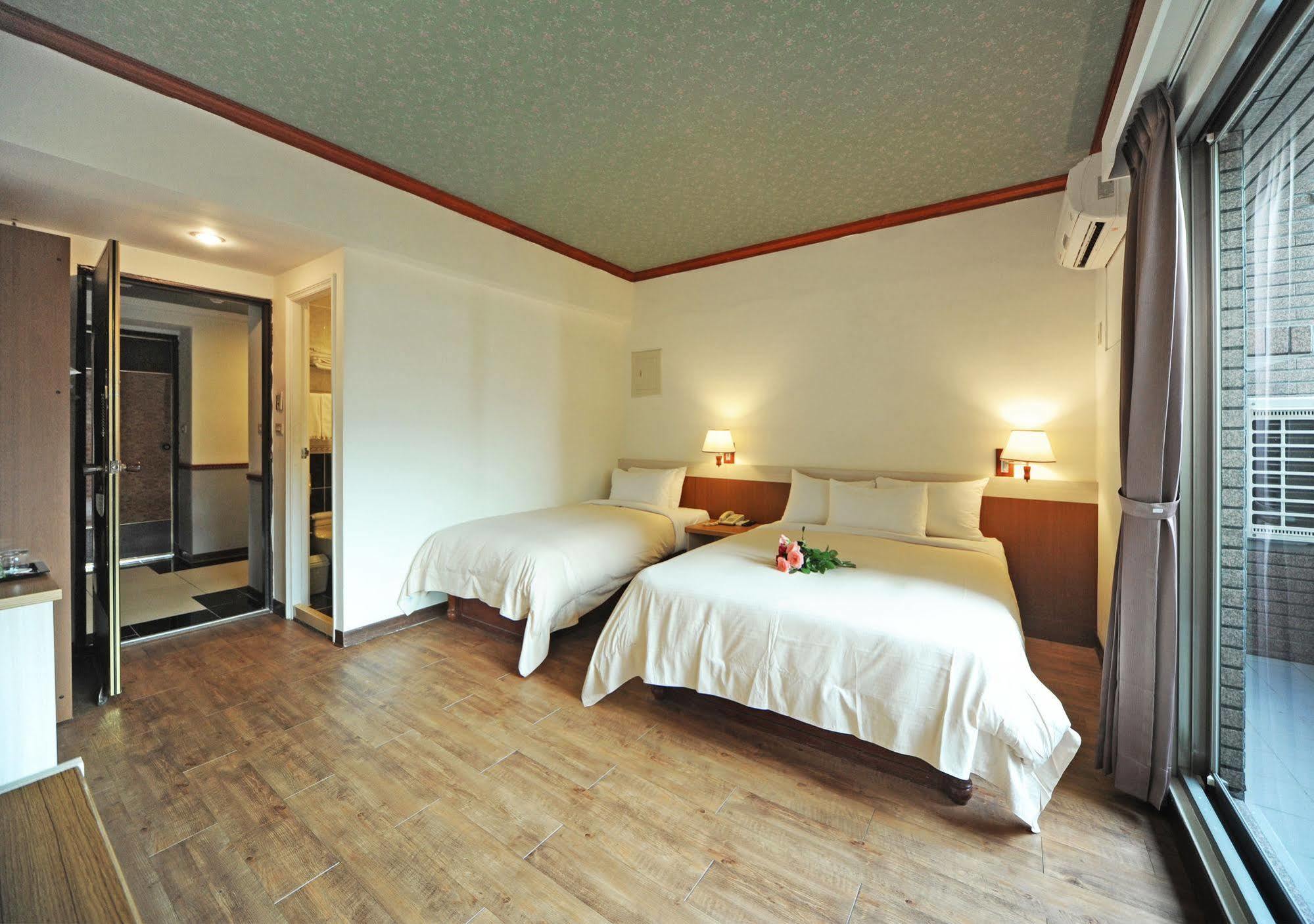 Kenting Holiday Hotel Heng-ch'un Exterior foto